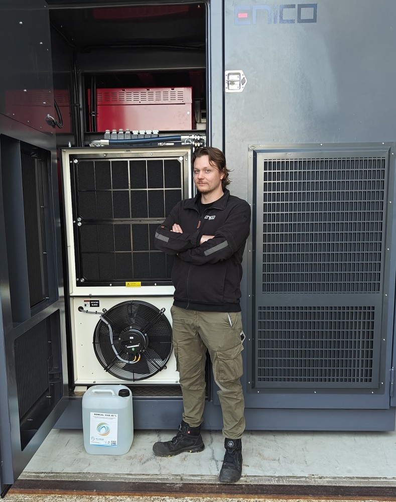 Enicon Ville Juhola luottaa KL-Lämmön asiantuntemukseen alumiinijärjestelmille soveltuvista kiertonesteistä. KL-Lämmön tekemien seuranta-analyysien avulla varmistetaan, että korroosiolle herkät jäähdytysjärjestelmät toimivat huolettomasti jatkossakin.